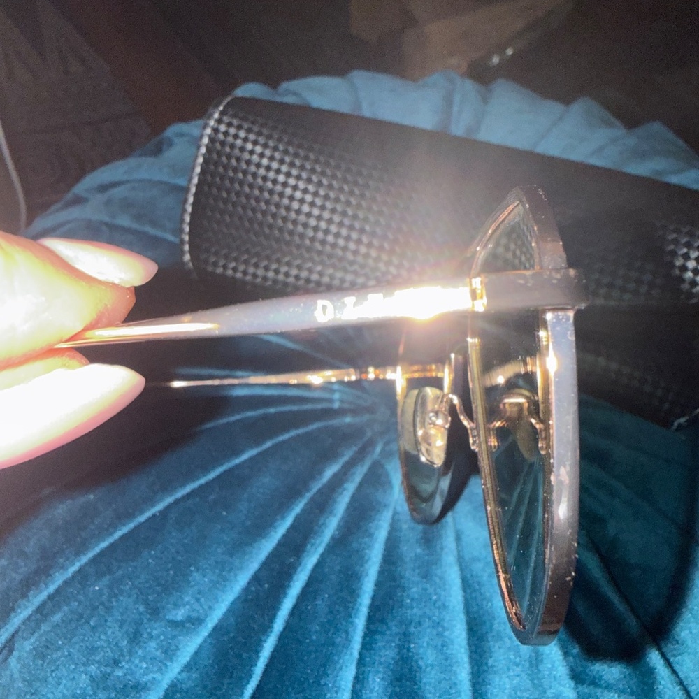 DIFF Dash Polarized Mirrored Sunglasses - image 9